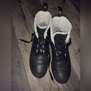 Billabong Lined Boots